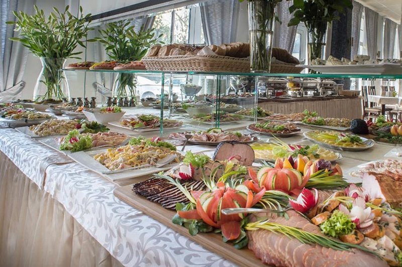 Bufet w ośrodku wypoczynkowym Baltic Spa